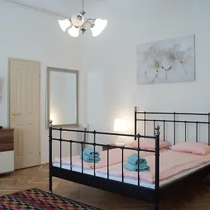 Apartman Friendly In The Center, Budapest